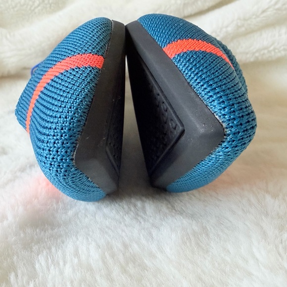 Rothy's The Point Knit Flats - Teal Neon Line Stripe - Retired - Rare - Size 10 - Picture 5 of 16